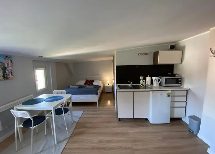 Hacienda Апартаменты *