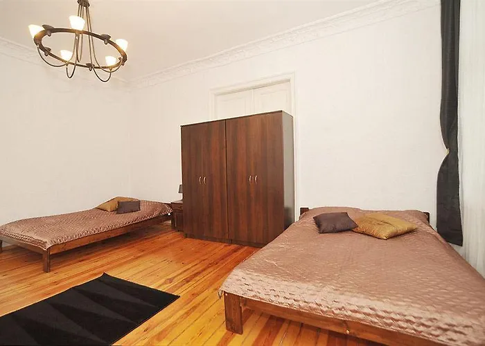 Apartament Hacienda *